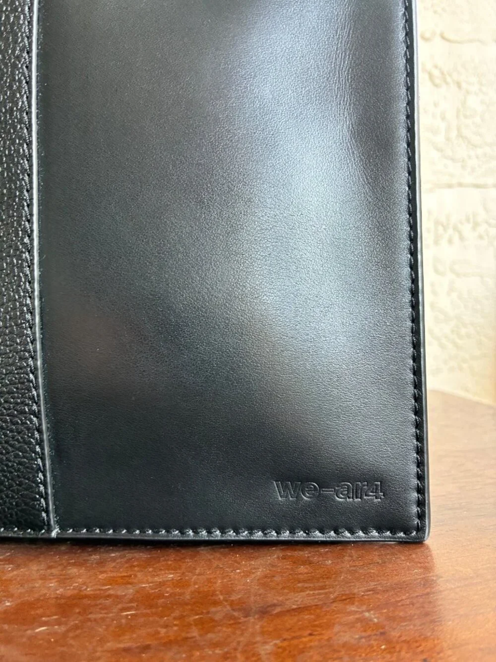 WE-AR4 The Bi Convertible Tote Bag Black Structured‎ Leather Strap & Handle NEW